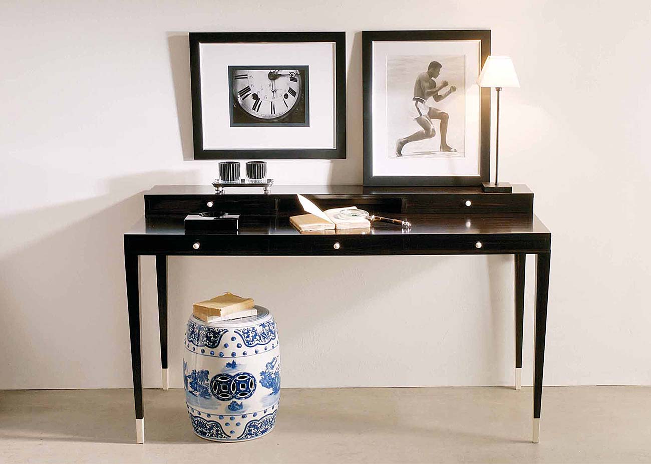THÁI CÔNG DESK TCDOVI THÁI CÔNG Interior Design The World of